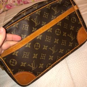 SALEAuthentic Louis Vuitton Compiegne 28 Pouch Bag